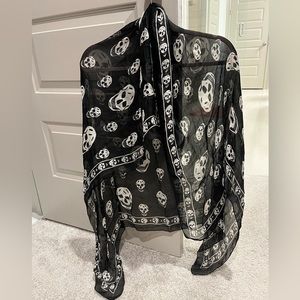 ALEXANDER MCQUEEN Skull Silk Scarf